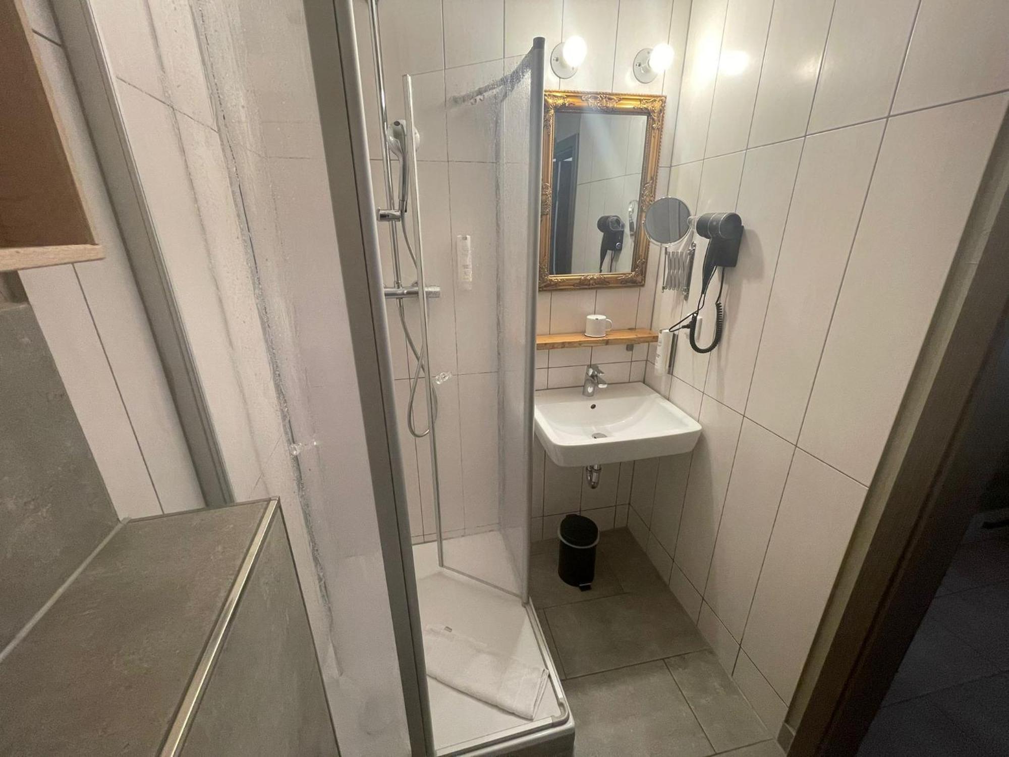 Zentrales Kobytinyhaus City Apartment Herford,Wlan,Parkplatz Экстерьер фото